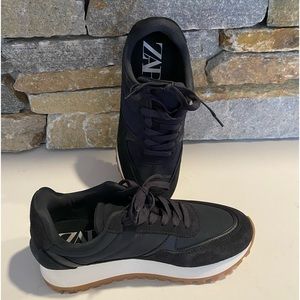 NWOT Zara sneakers, never worn